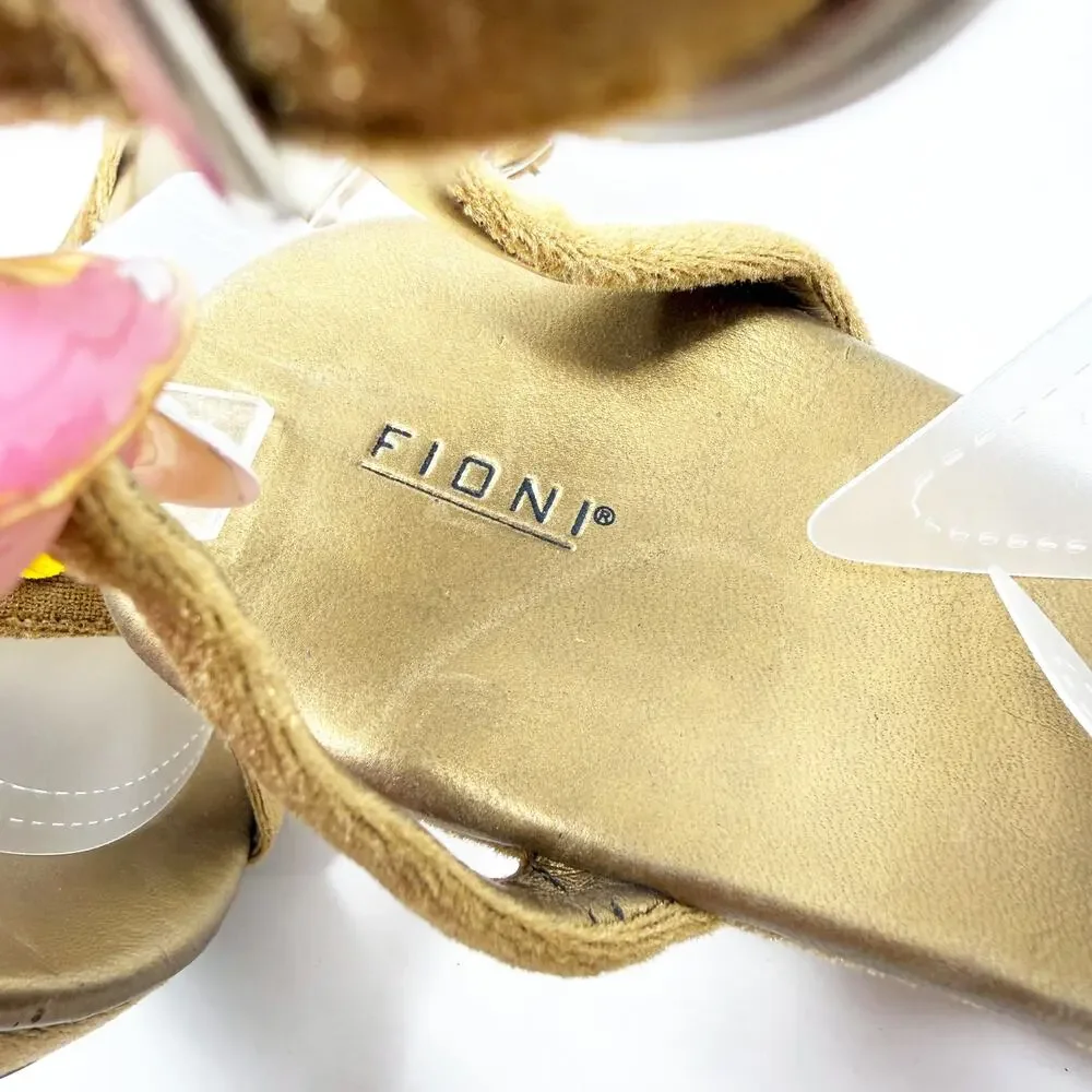 NWOB Vintage Y2K Fioni Gold Velvet Wedge High Heels Women's Sz 9 Jewel Accents